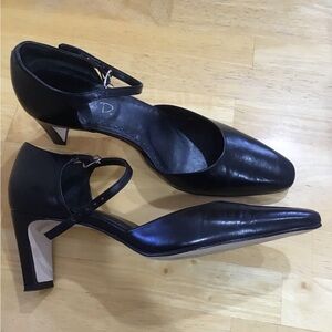 Elegant Black Women's Shoes